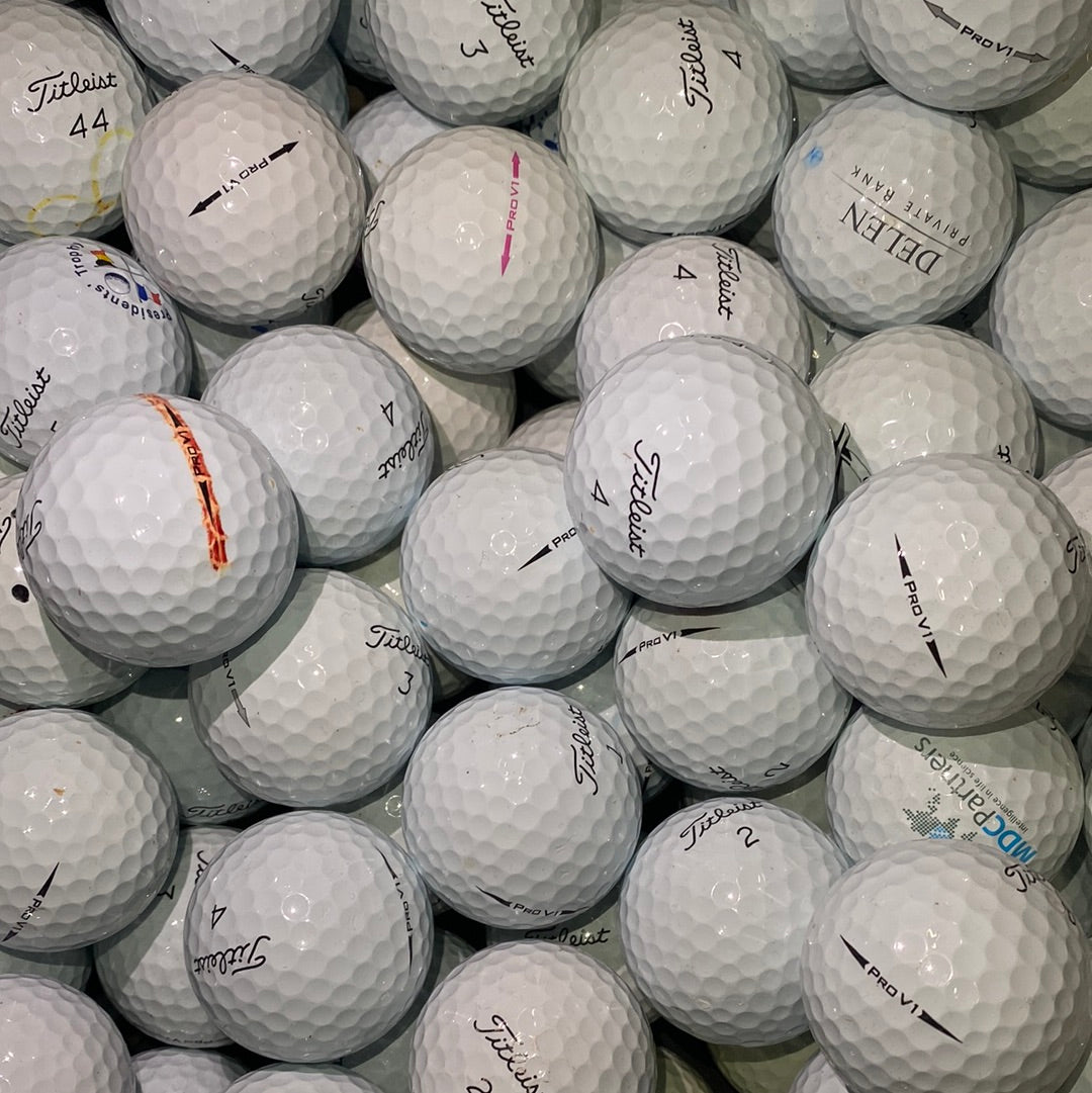 タイトリストゴルフボール （タイトリスト ゴルフボール PRO V1